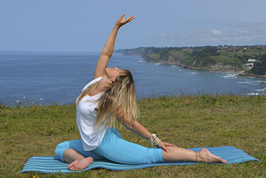 Formación de profesores 300 h durga Retiro de yoga integral, meditación, naturaleza